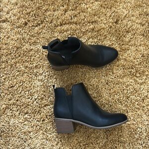 Dr. Scholl's Black Ankle Boots with Elastic Panels